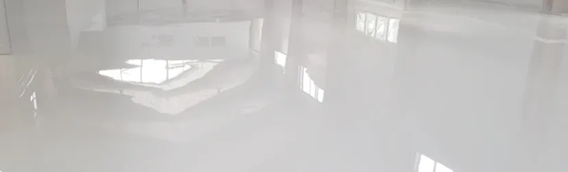 Международная компания с сетью филиалов <span class="text-primary">в 30 городах</span>